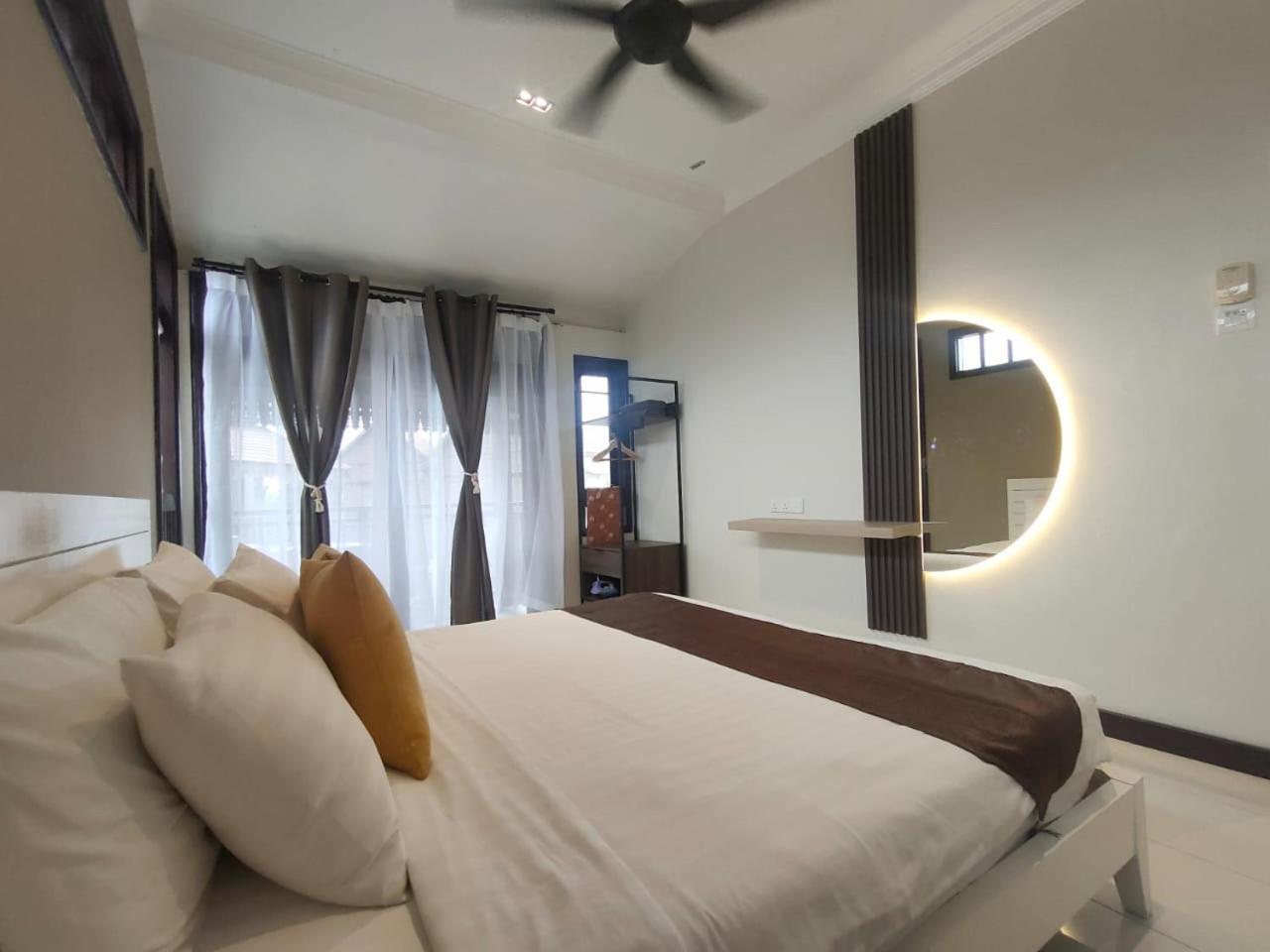 Renovated 2 Bedroom Seavilla For 6Pax Pantai Cenang  Εξωτερικό φωτογραφία